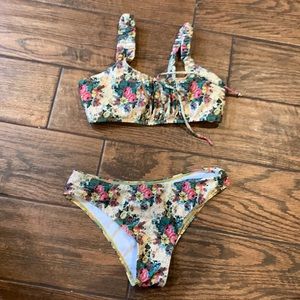 Romwe flowery 2 piece bathing suit with tie